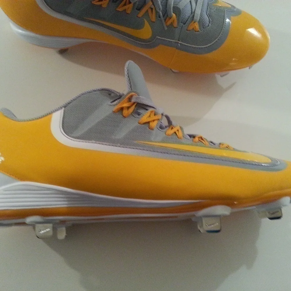 NWOT - Nike Huarache 2Kfilth Pro Low Cleats - Size 15